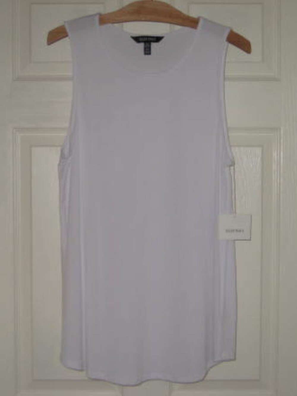 NWT Ellen Tracy Sz XL White Tunic Tank Top Polyester Spandex Scoop Nk Sleeveless